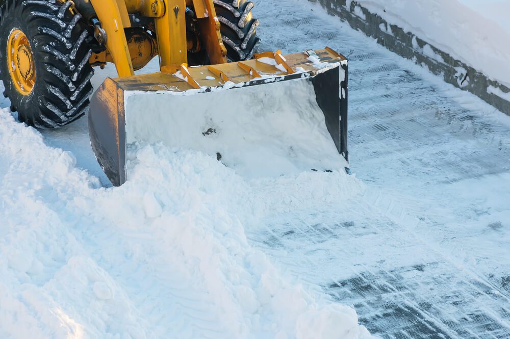 snow-removal-in-property